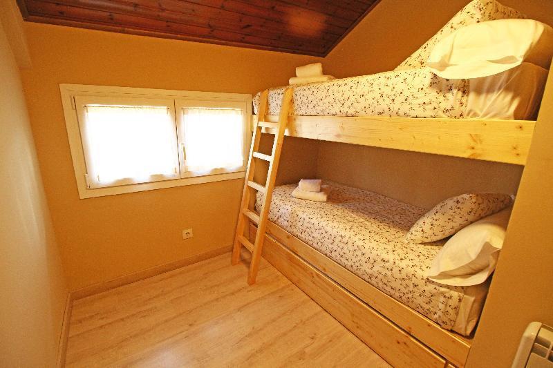 Snoe Apartamentos Mont Romies Plaza Salardú Eksteriør bilde